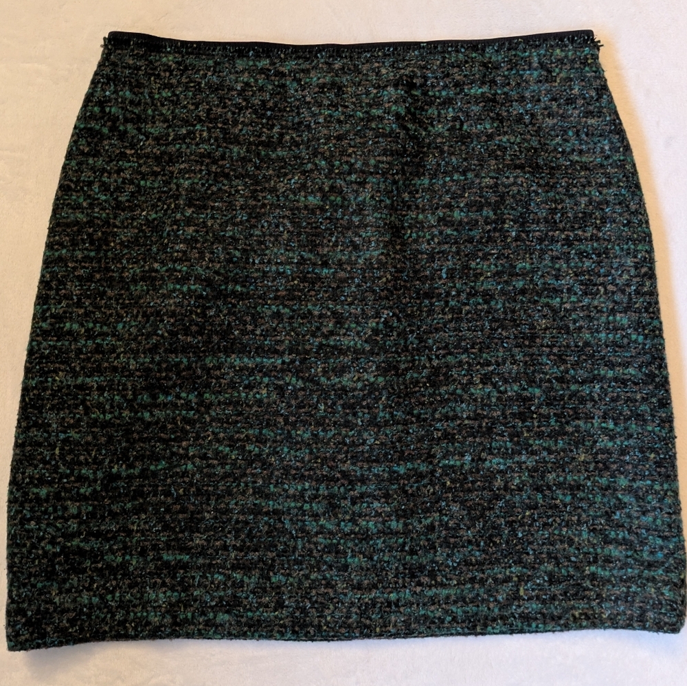 Ann Taylor Textured Black and Green Pencil Skirt